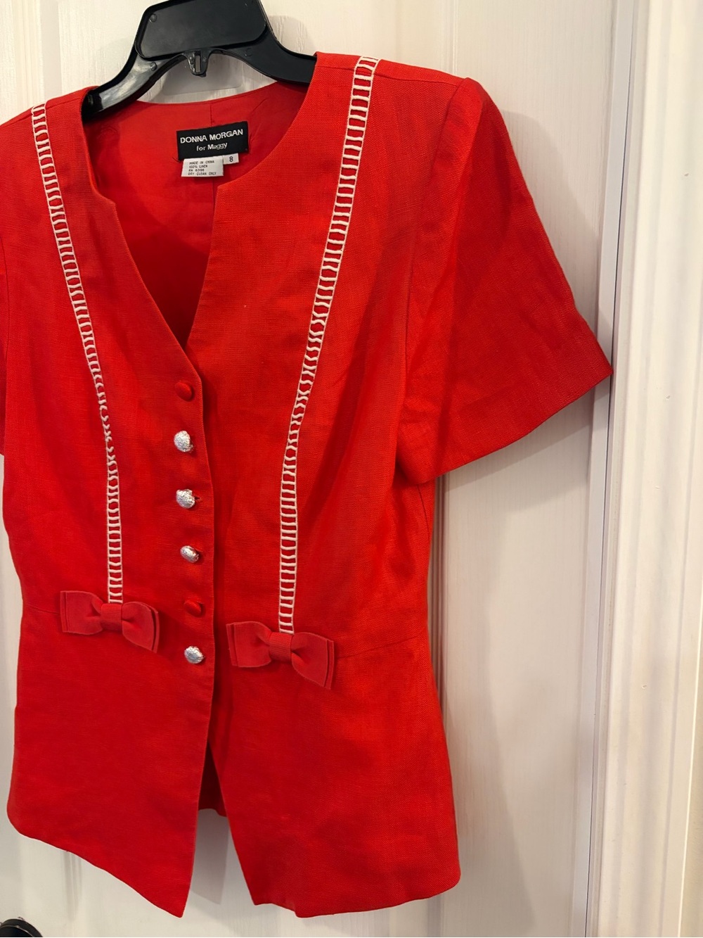 Donna Morgan Vintage Vibrant Red Skirt Set with Bow Accents - Picture 14 of 15